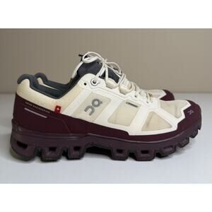 On Running Women's Sneakers in Cream and Dark Red